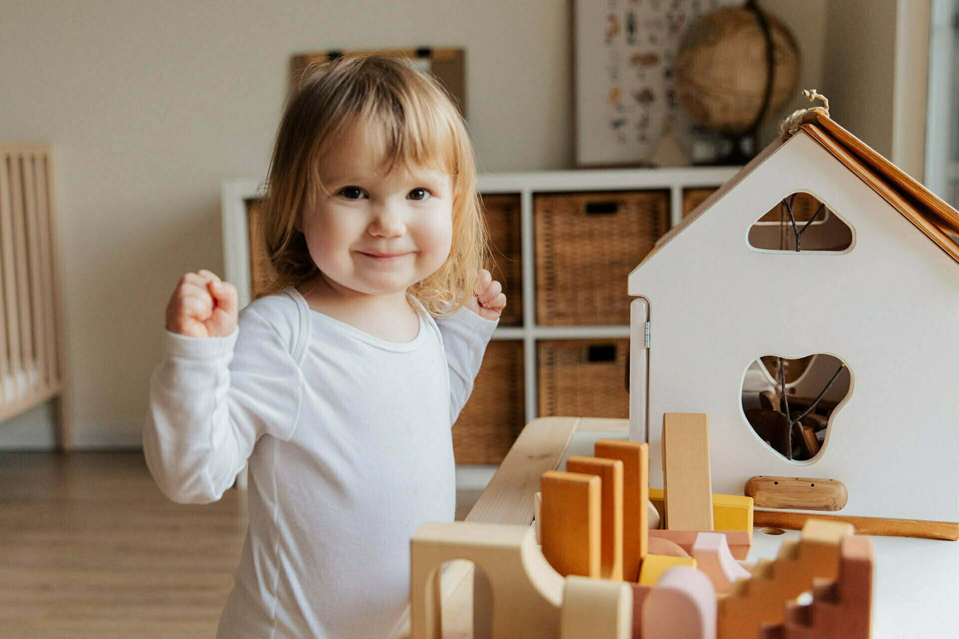 Lee más sobre el artículo ¿Sabias que el método Montessori es clave en el desarrollo de tus hijos?