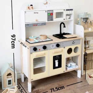Cocina infantil con flujo de agua